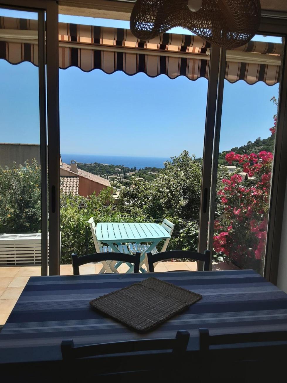 "Ti Sable" Agreable Studio Climatise, Jolie Vue Mer, Piscine A Cavalaire Sur Mer Golfe De St-Tropez エクステリア 写真